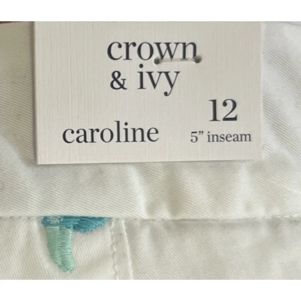 New $45 Crown & Ivy Caroline Women Chino Shorts Tucan Bird Size 12 Waist 36 5